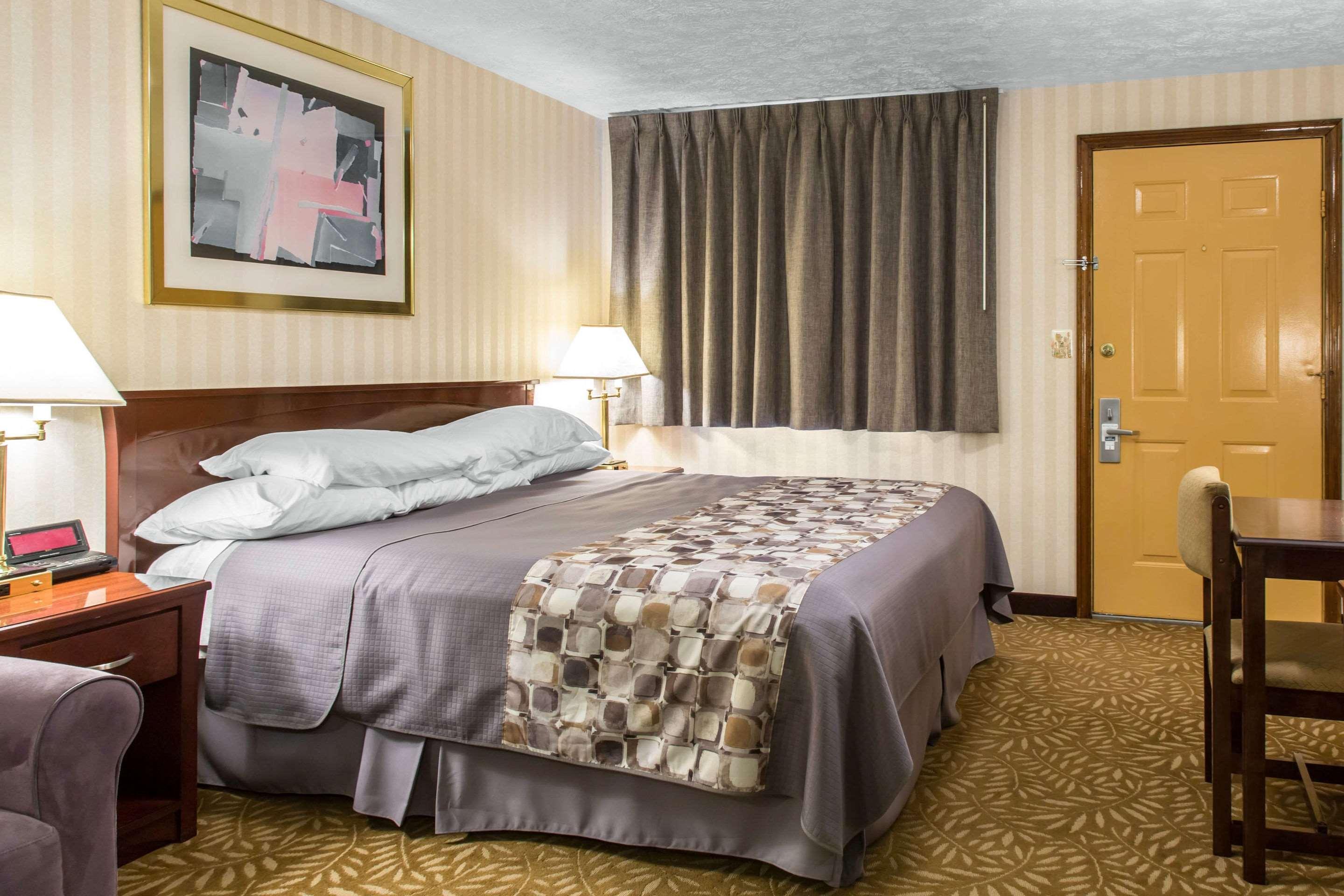 Rodeway Inn & Suites Branford - Guilford Esterno foto